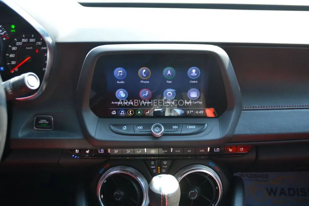 Chevrolet Camaro 2021 for Sale in Sharjah Image-17