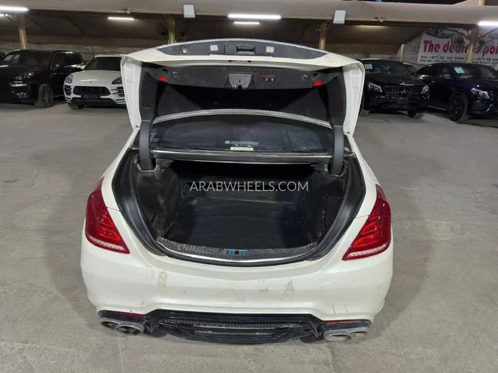 Mercedes Benz CLS Class 2014 for Sale in Dubai Image-11