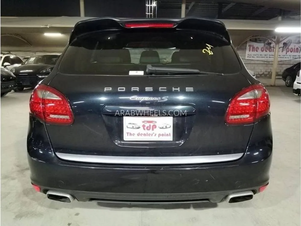 Porsche Cayenne 2012 for Sale in Dubai Image-5