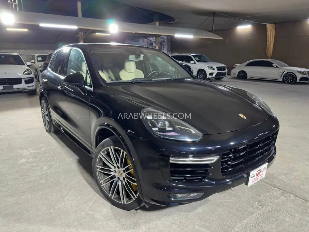 Porsche Cayenne 2016 for Sale in Dubai Image-7