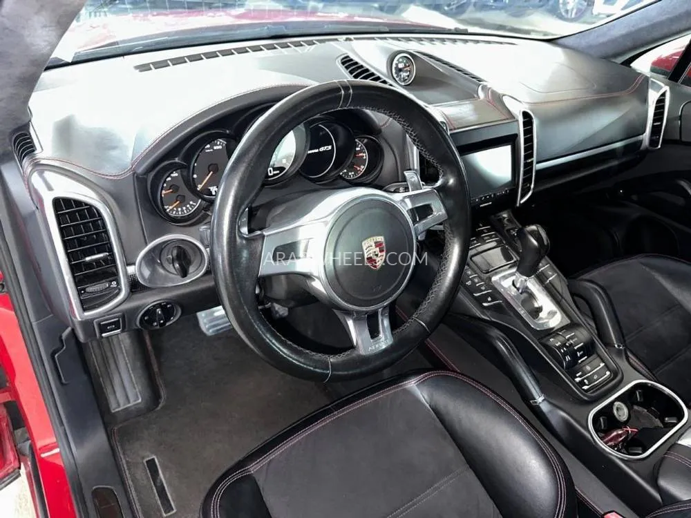 Porsche Cayenne 2013 for Sale in Dubai Image-14