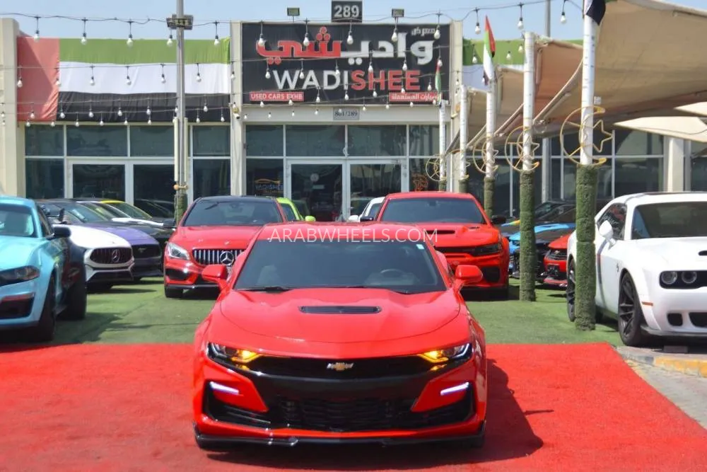 Chevrolet Camaro 2024 for Sale in Sharjah Image-2