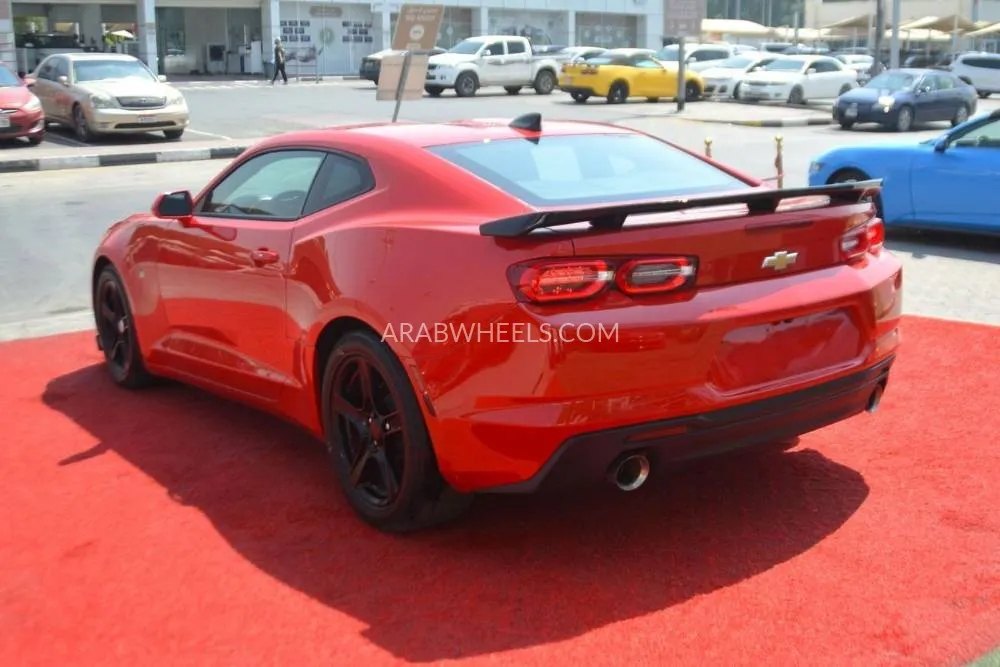 Chevrolet Camaro 2024 for Sale in Sharjah Image-6