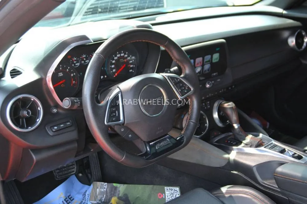 Chevrolet Camaro 2017 for Sale in Sharjah Image-14