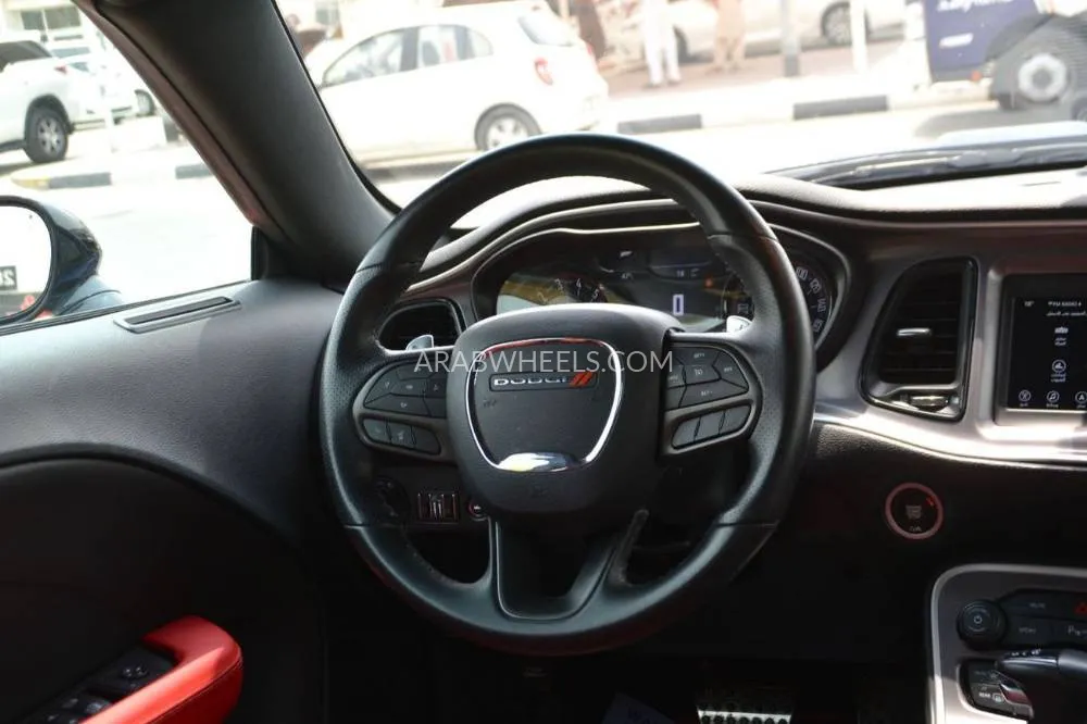 دودج تشالينجر 2022 for Sale in الشارقة Image-10