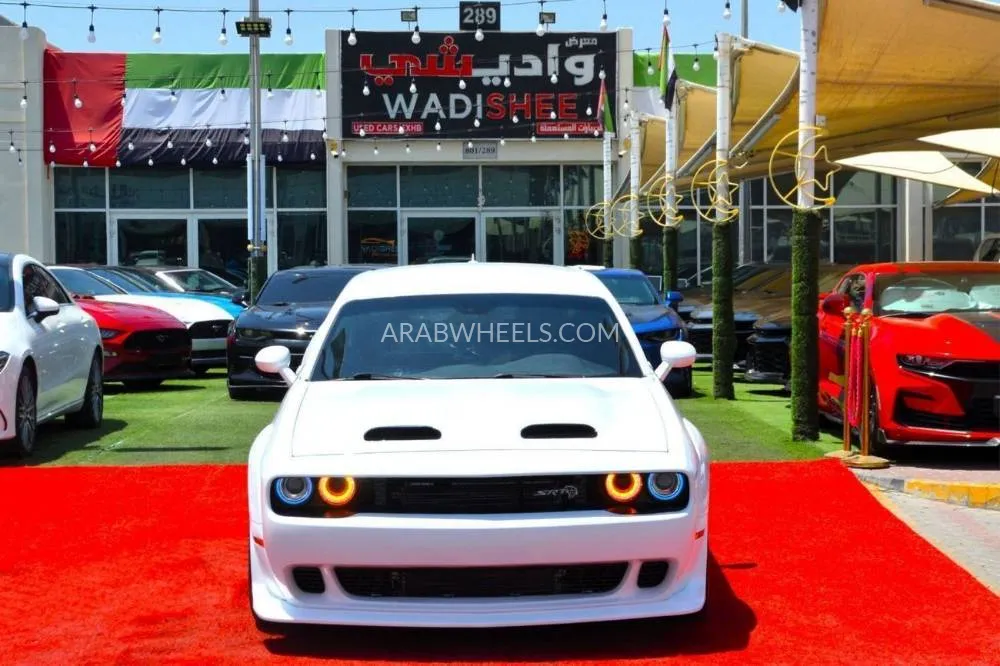 Dodge Charger 2020 for Sale in Sharjah Image-2