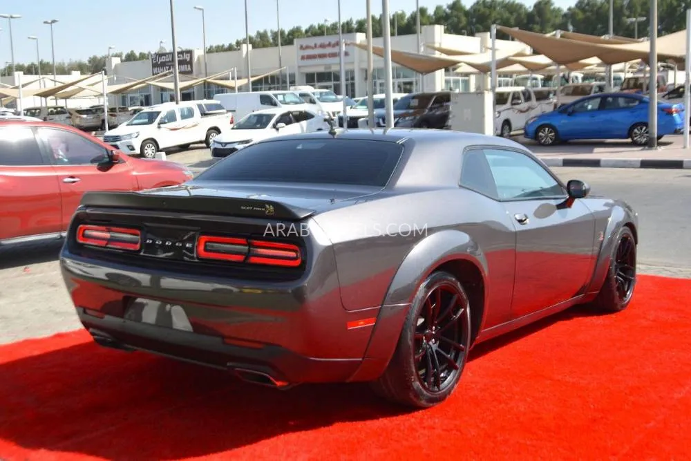 Dodge Charger 2023 for Sale in Sharjah Image-5