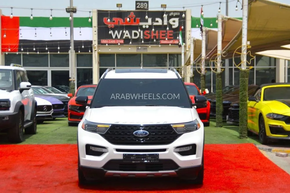 Ford Explorer 2020 for Sale in Sharjah Image-2