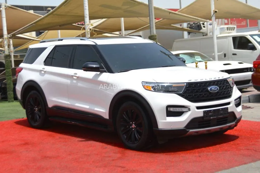 Ford Explorer 2020 for Sale in Sharjah Image-4