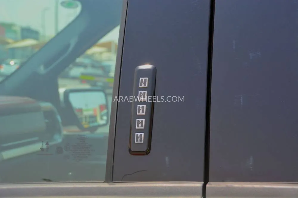 Ford F 150 2023 for Sale in Sharjah Image-21