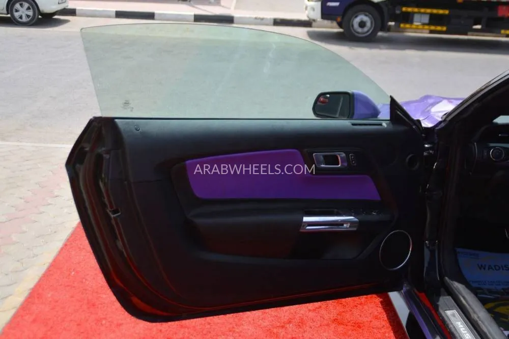 Ford Mustang 2019 for Sale in Sharjah Image-18