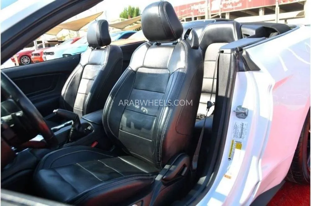 Ford Mustang 2019 for Sale in Sharjah Image-11