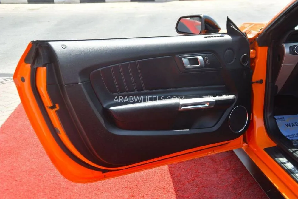Ford Mustang 2022 for Sale in Sharjah Image-17