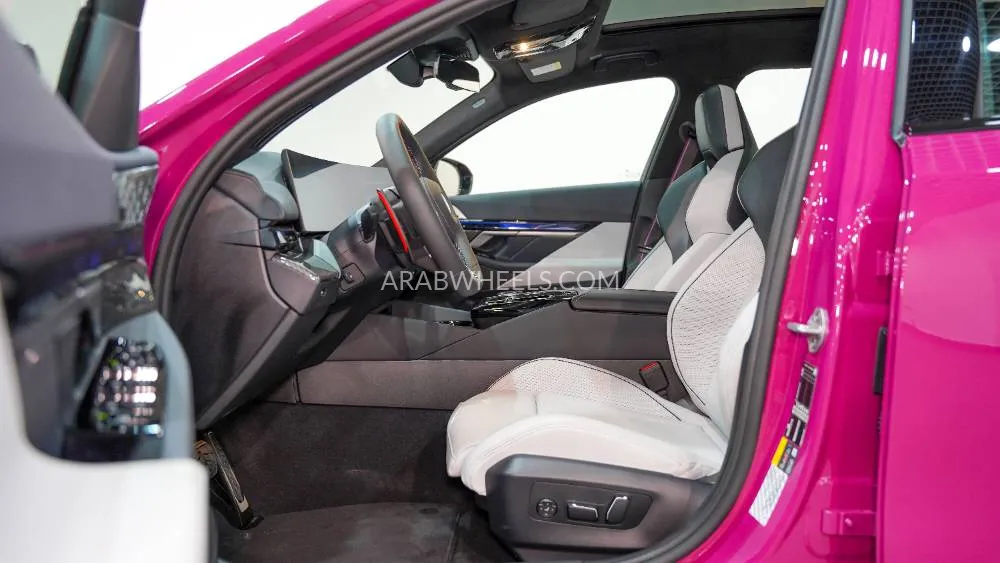 BMW M5 2026 for Sale in Abu Dhabi Image-5