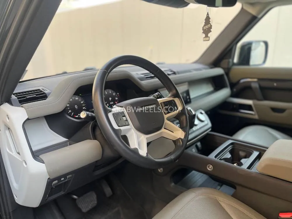 Land Rover Defender 2023 for Sale in Dubai Image-13