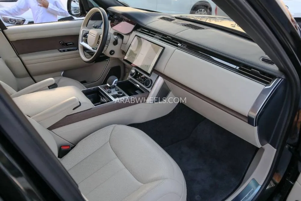 لاند روفر رينج روفر 2022 for Sale in دبي Image-18