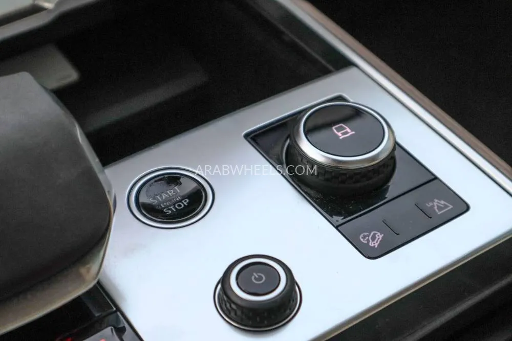 لاند روفر رينج روفر 2022 for Sale in دبي Image-21