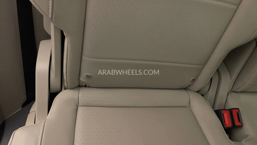 Volkswagen Teramont 2023 for Sale in Dubai Image-42