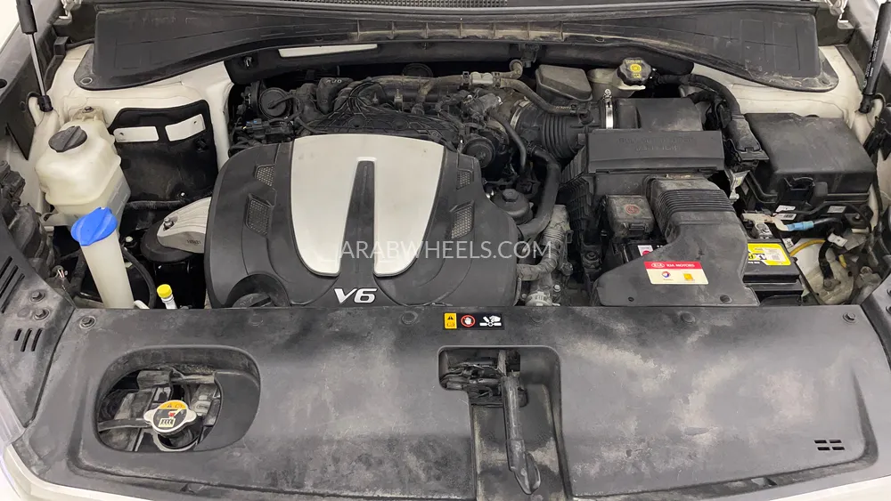 Kia Sorento 2019 for Sale in Dubai Image-9