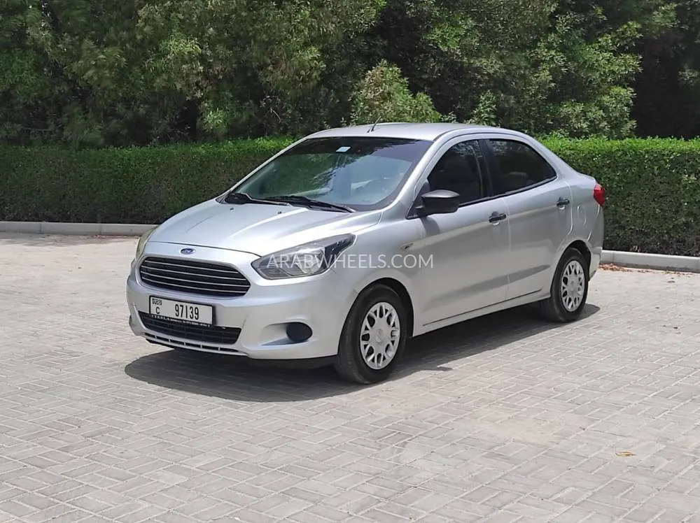 Ford Figo 2018 for Sale in Sharjah Image-4