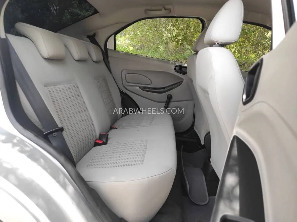 Ford Figo 2018 for Sale in Sharjah Image-18