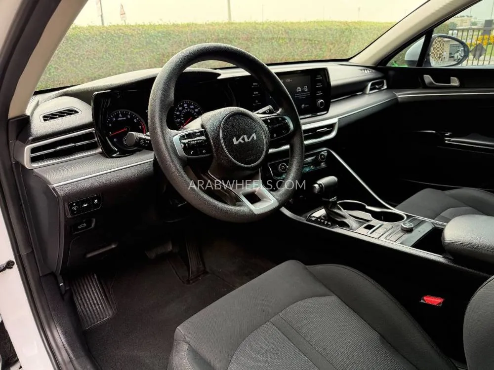 Kia K5 2022 for Sale in Sharjah Image-10
