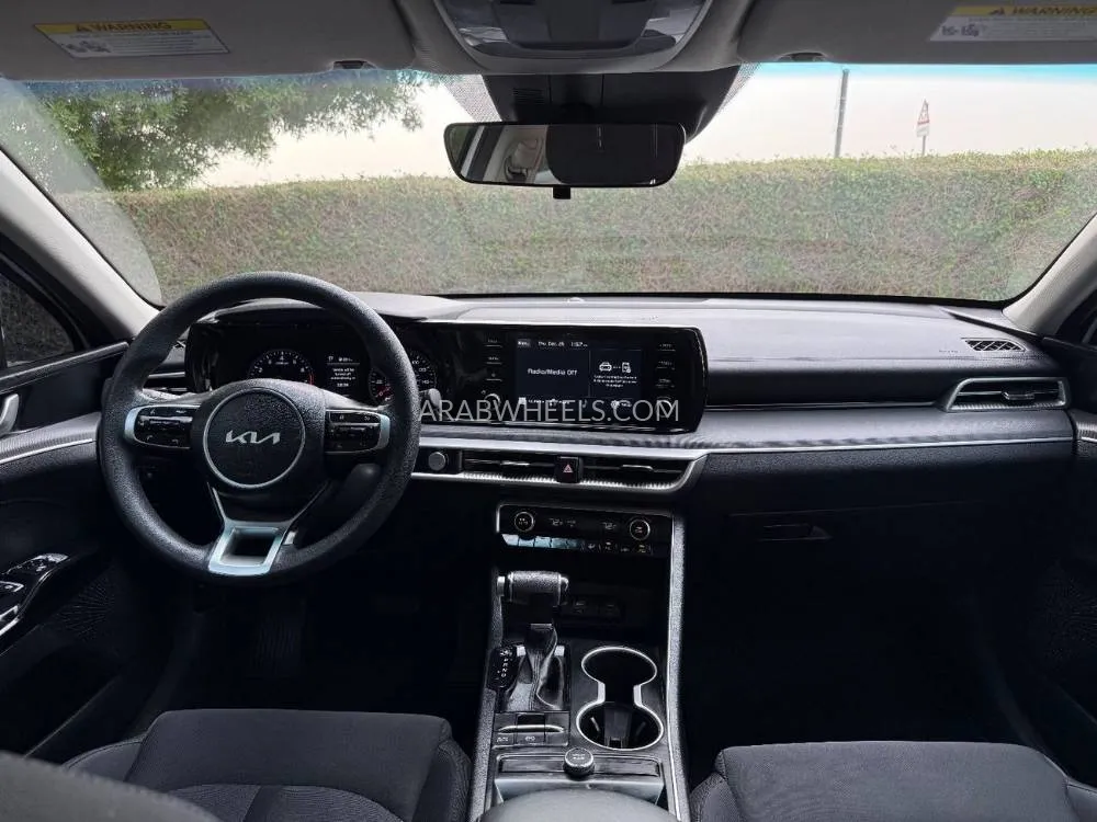 Kia K5 2022 for Sale in Sharjah Image-13