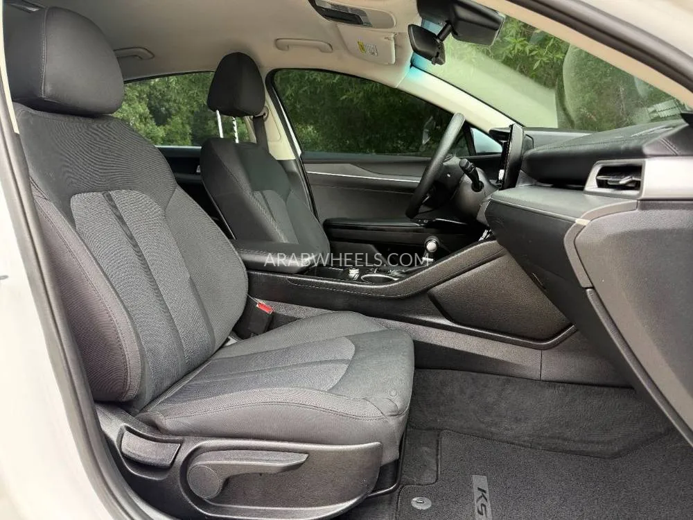 Kia K5 2022 for Sale in Sharjah Image-18
