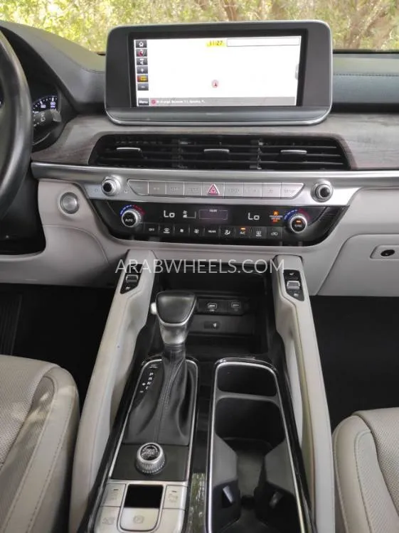 Kia Telluride 2020 for Sale in Sharjah Image-12