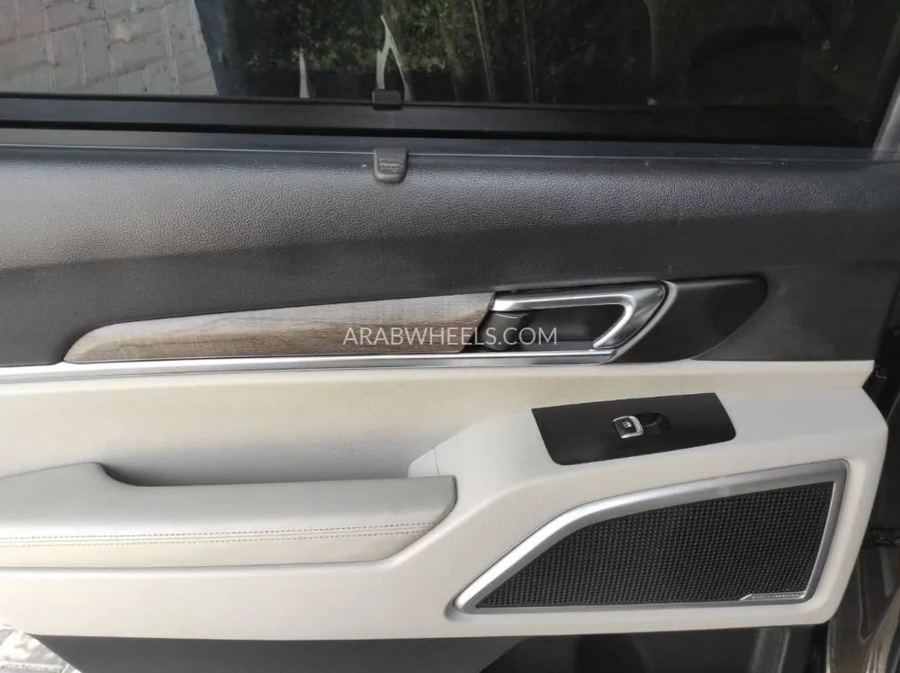 Kia Telluride 2020 for Sale in Sharjah Image-19