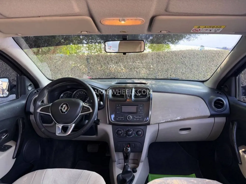 Renault Symbol 2020 for Sale in Sharjah Image-14
