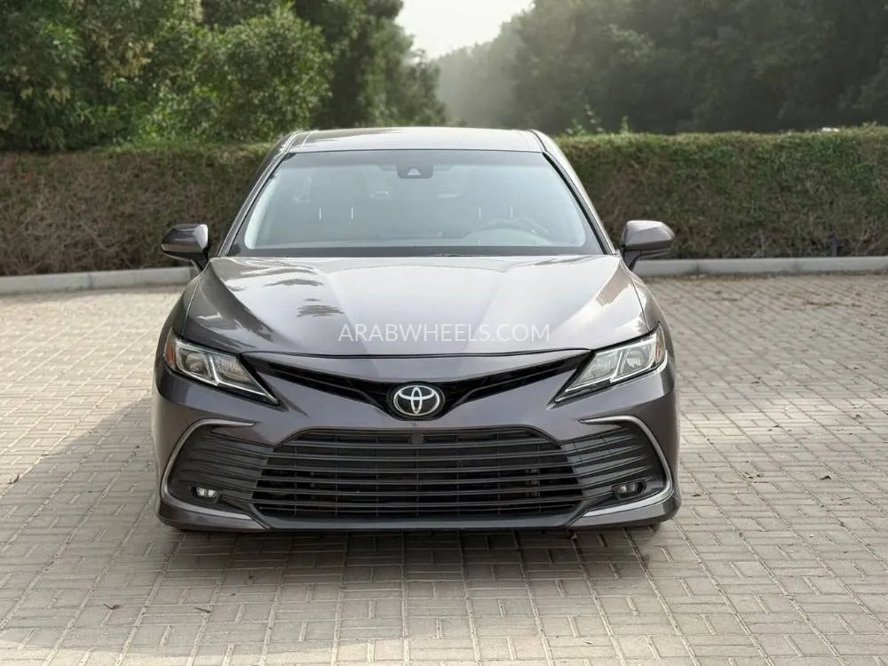 Toyota Camry 2023 for Sale in Sharjah Image-3