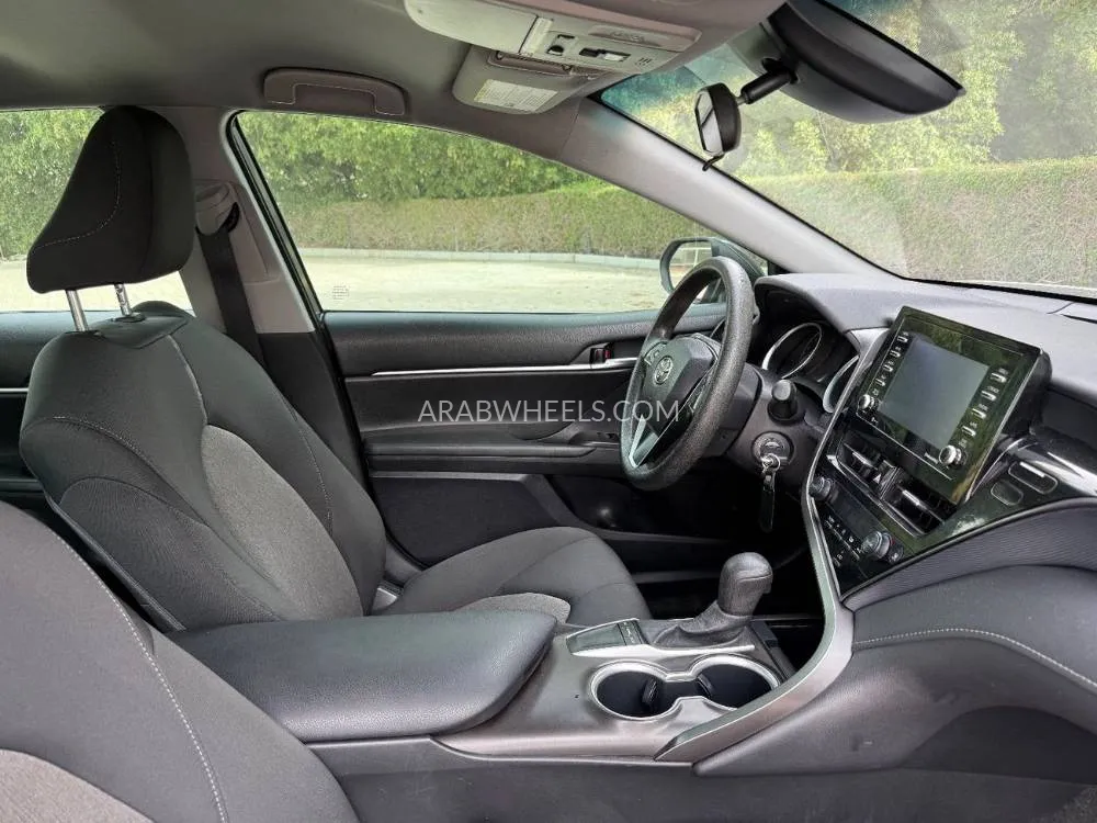 Toyota Camry 2023 for Sale in Sharjah Image-14