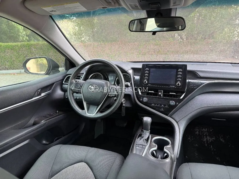 Toyota Camry 2023 for Sale in Sharjah Image-16