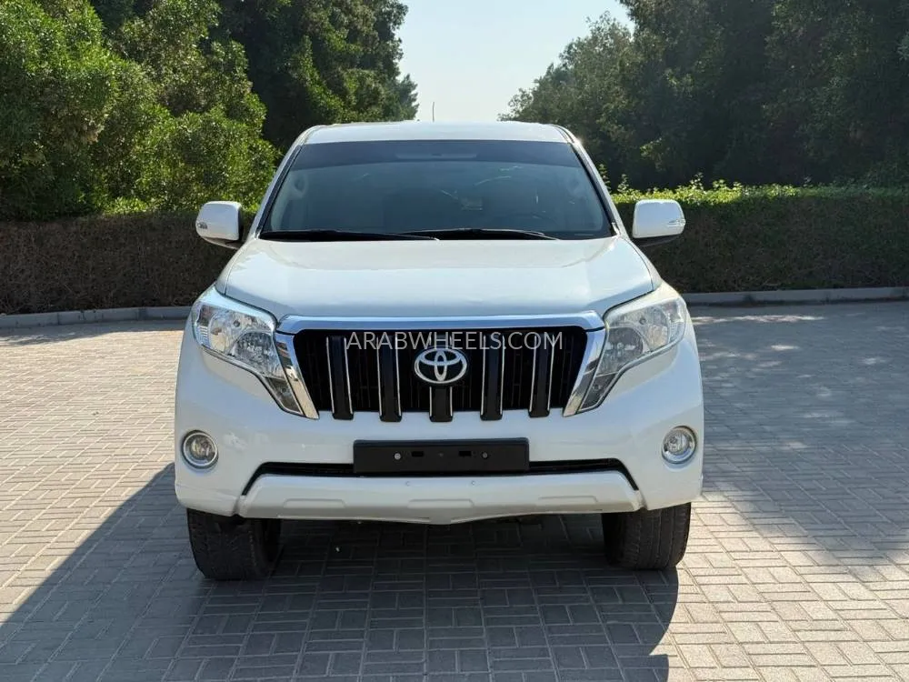 Toyota Land Cruiser Prado 2016 for Sale in Sharjah Image-3