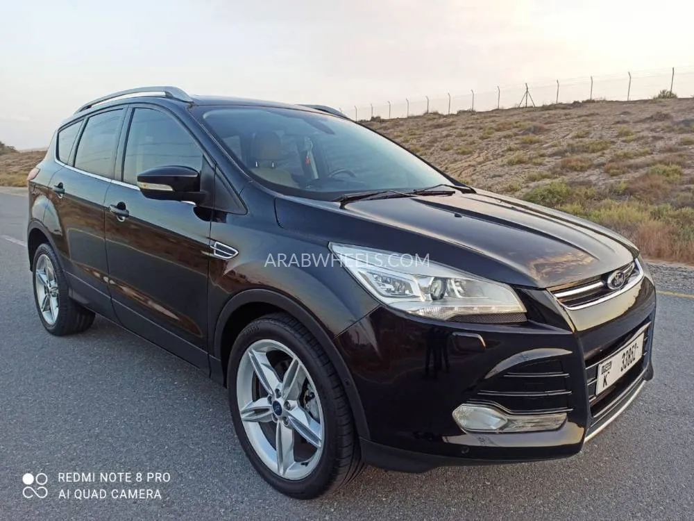 Ford Escape 2015 for Sale in Ajman Image-2