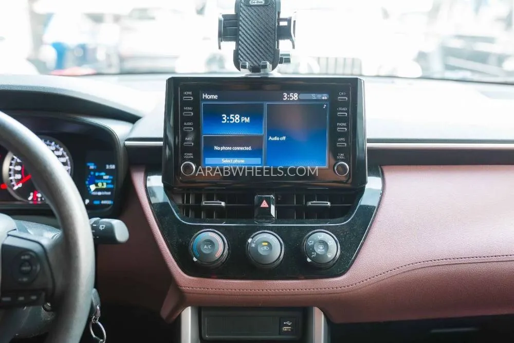 تويوتا كورولا كروس 2023 for Sale in دبي Image-14