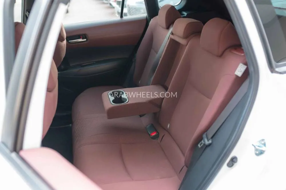 تويوتا كورولا كروس 2023 for Sale in دبي Image-19