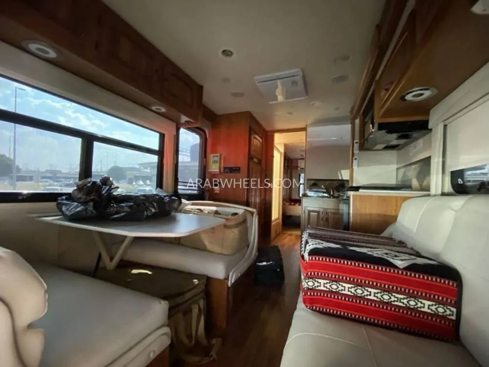 Ford E 450 2016 for Sale in Dubai Image-6