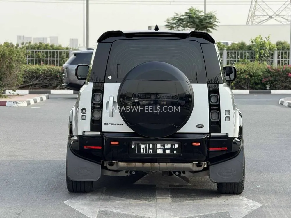 Land Rover Defender 2021 for Sale in Dubai Image-14
