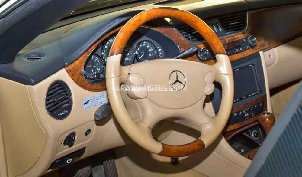 مرسيدس بنز CLS Class 2007 for Sale in دبي Image-4