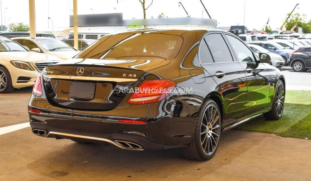 Mercedes Benz E Class 2017 for Sale in Dubai Image-13