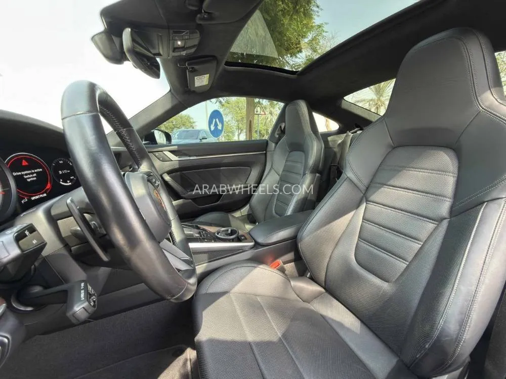 Porsche 911 2024 for Sale in Dubai Image-11