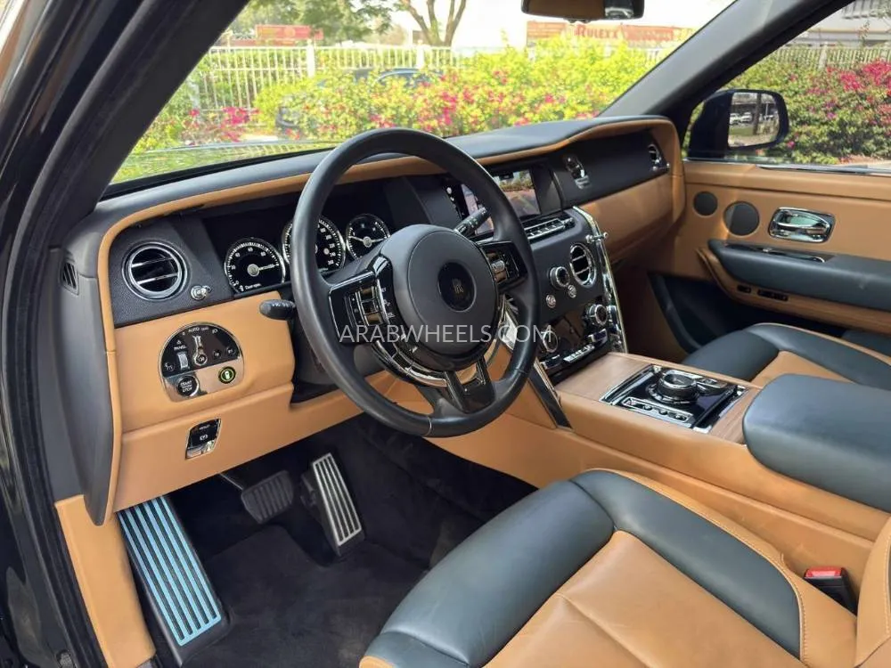 Rolls Royce Cullinan 2021 for Sale in Dubai Image-5