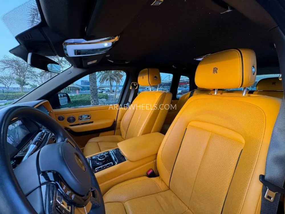 Rolls Royce Cullinan 2022 for Sale in Dubai Image-6