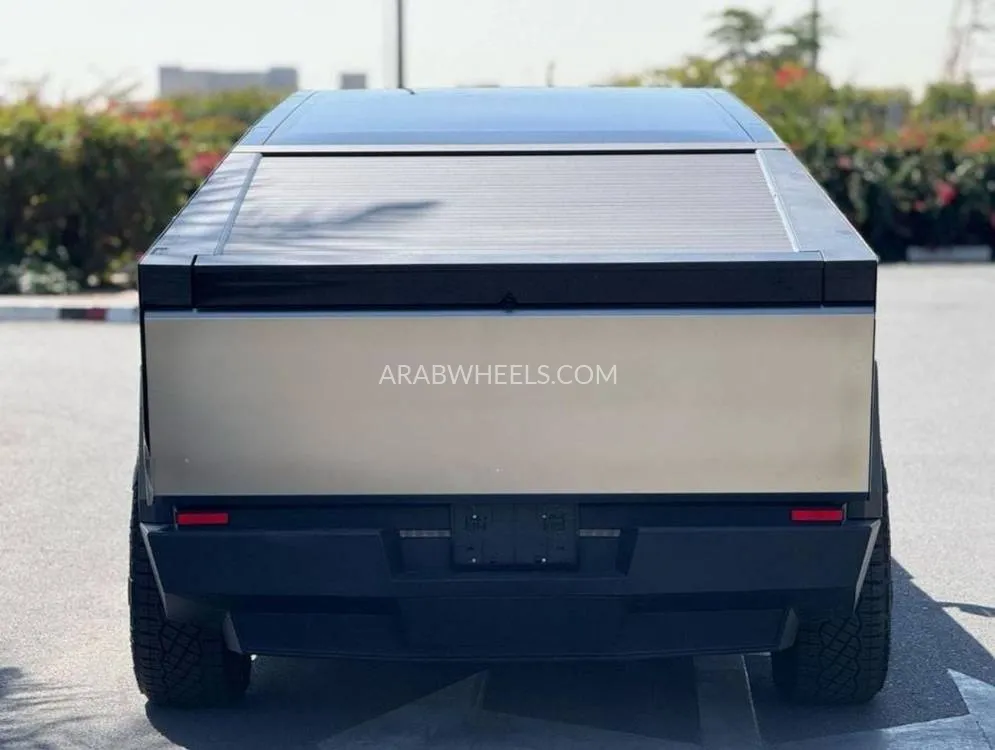 Tesla Cybertruck 2024 for Sale in Dubai Image-21