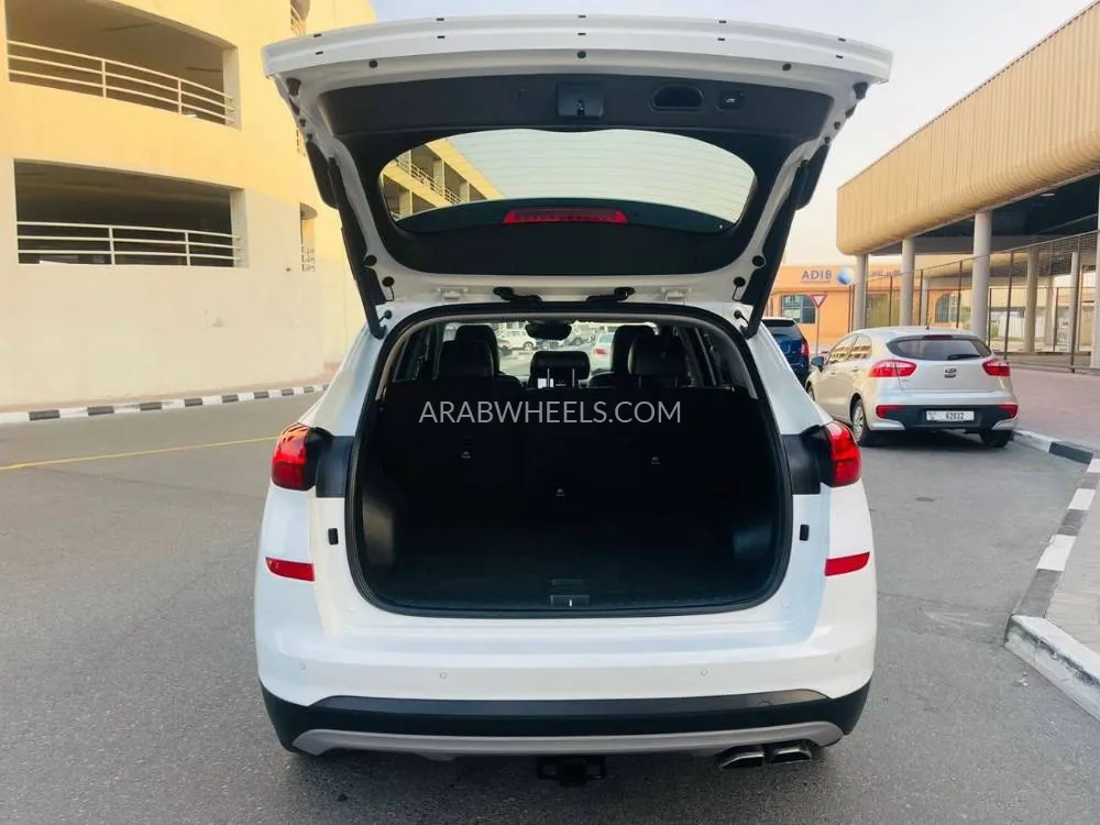 Hyundai Tucson 2021 for Sale in Dubai Image-8