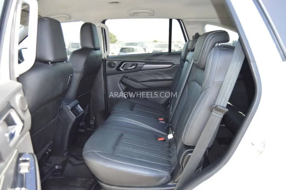 إيسوزو مو-اكس 2023 for Sale in دبي Image-16