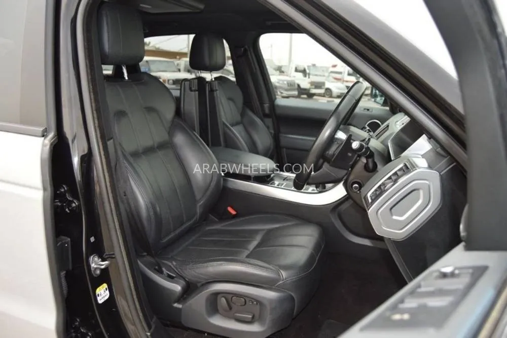 Land Rover Defender 2014 for Sale in Dubai Image-12