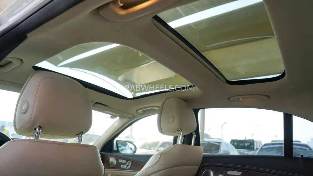 Mercedes Benz E Class 2022 for Sale in Dubai Image-10